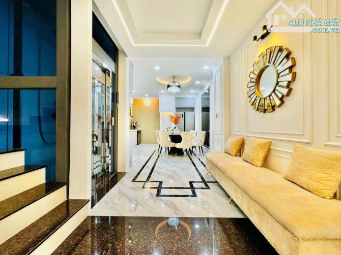BÁN NHÀ GÒ VẤP -DT 4X17 -HẺM OTÔ VÀO NHÀ-THANG MÁY-THIẾT KẾ SANG XỊN- GIÁ NHỈNH 5 TỶ TỶ - 6