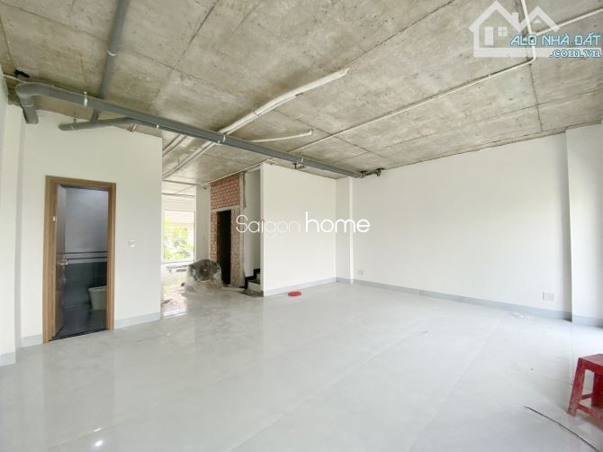 Cho thuê Tòa nhà Mặt tiềnTrương Văn Bang Trung Tâm Quận_2 Hầm 6 tầng nổi 800m² sàn - 5