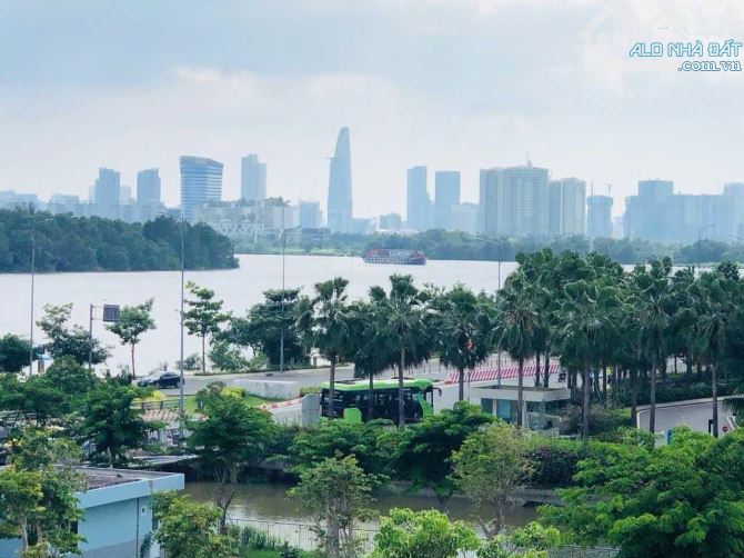 Bán Lô đất Mặt Sông và Công Viên DTCN  391m2  giá chỉ 80 tr/m2