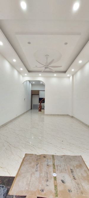 Bán nhà phố Ao Sen-Mỗ Lao-Hà Đông. 40m2x4T. ngõ thông ô tô tránh, KD sầm uất. Giá 12,x tỷ. - 2