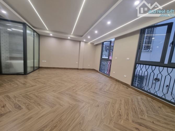 THANG MÁY !! Bán nhà phân lô Nguyên Hồng 55mx8T thông sàn mới tinh KD VP ở sướng hơn 10 ty - 7