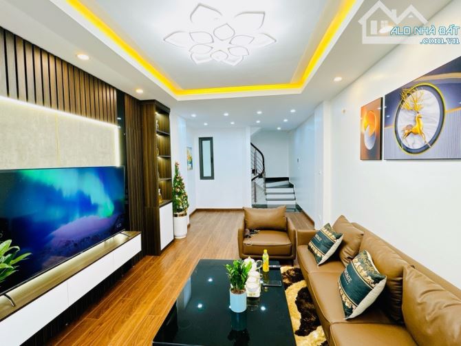 Bán nhà Xuân La thông Võ Chí Công 39m2, MT 3.5m xây 5 tầng mới đẹp long lanh chỉ 4,99 tỷ - 1