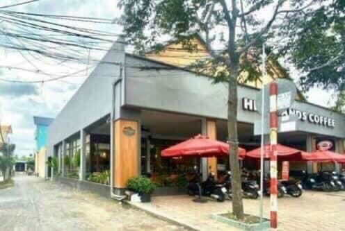 Nhà góc 2 mặt tiền diện tích lớn mặt tiền Nguyễn Văn Cừ nối dài xéo đại học Y Dược - 1