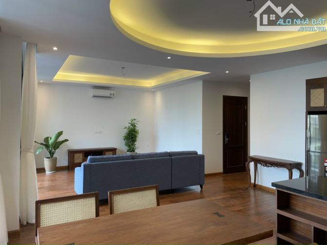 TÒA APARTMENT CAO CẤP - GẦN THUNG LŨNG HOA HỒ TÂY - 8 TẦNG GARA Ô TÔ - 200TR/THÁNG - 20