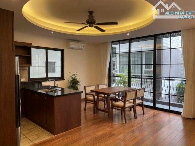 TÒA APARTMENT CAO CẤP - GẦN THUNG LŨNG HOA HỒ TÂY - 8 TẦNG GARA Ô TÔ - 200TR/THÁNG - 4