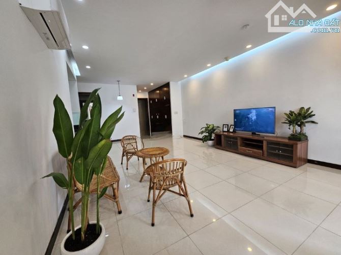 CHO THUÊ CĂN HỘ THE EVERICH ,QUẬN 11, 119M2 , 2 PN , 2WC ,  FULL NỘI THẤT GIÁ 19 TRIỆU /TH - 6