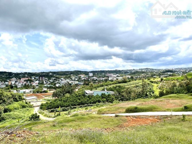 11x48m Bảo Lộc cách ql20 800m chỉ 1ty150