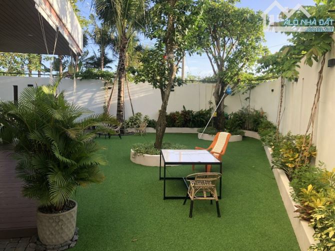 BÁN TOÀ BIỆT THỰ 6TẦNG LÔ GÓC HỒ BƠI THANG MÁY VIEW SÔNG CỔ CÒ NGŨ HÀNH SƠN ĐÀ NẴNG