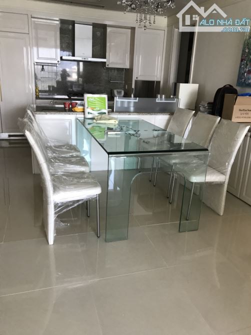 Cần bán gấp CC Central Garden Q.1. DT 76m2, 2P, 2WC. Giá bán 3,4 tỷ - 1