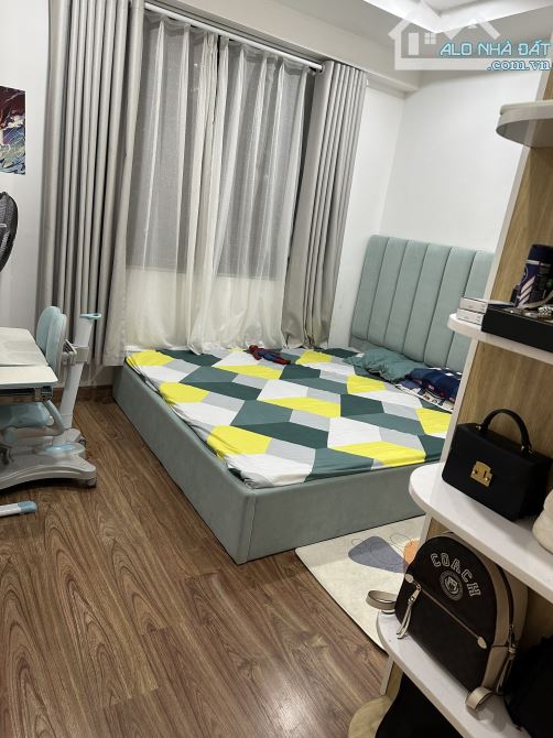 Cho thuê gấp căn hộ 2PN tại dự án Tràng An Complex, Phùng Chí Kiên giá rẻ - 2
