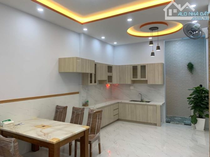 Bán Nhà KDC đường  Đòan Phú Tứ Q.Bình Tân - 3