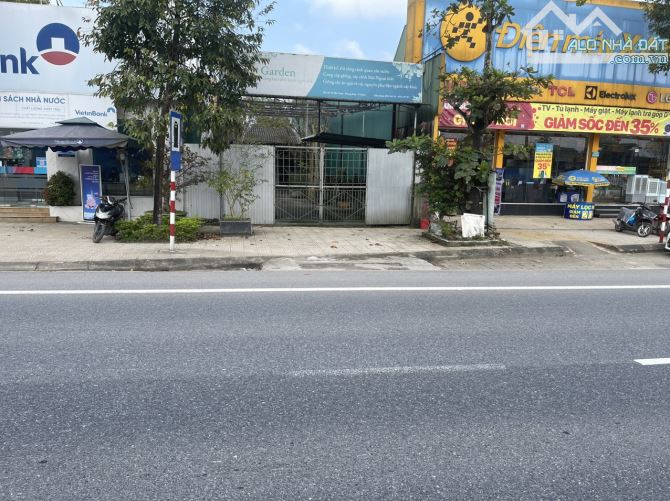 Bán 263.3m2 + 74.7m2( đất ngoài sổ) mặt tiền Kinh Doanh trung tâm thị trấn Phong Điền, Huế