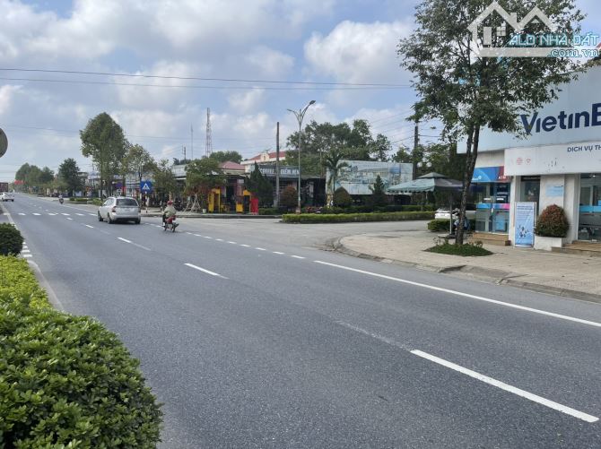 Bán 263.3m2 + 74.7m2( đất ngoài sổ) mặt tiền Kinh Doanh trung tâm thị trấn Phong Điền, Huế - 2