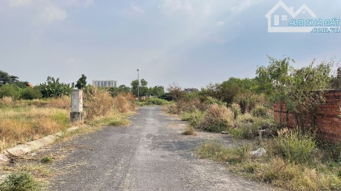 65 tỷ - BÁN NỀN ĐẤT 3295m2 hẽm 6m đường Ngô chí Quốc , p. Bình chiểu , tp. Thủ Đức