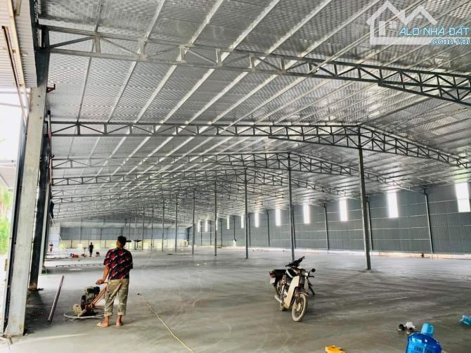 Cho thuê kho xưởng mới xây dựng khu vực thuộc Đường Đại Lộ Thăng Long