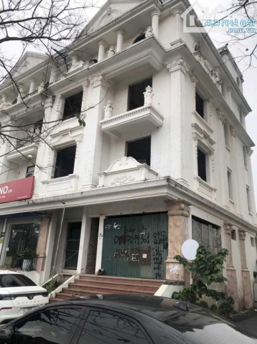 Cho thuê nhà liền kề ở thành phố Giao Lưu, Phạm Văn Đồng, dt 120m2 x 5 tầng, giá 40 tr - 1