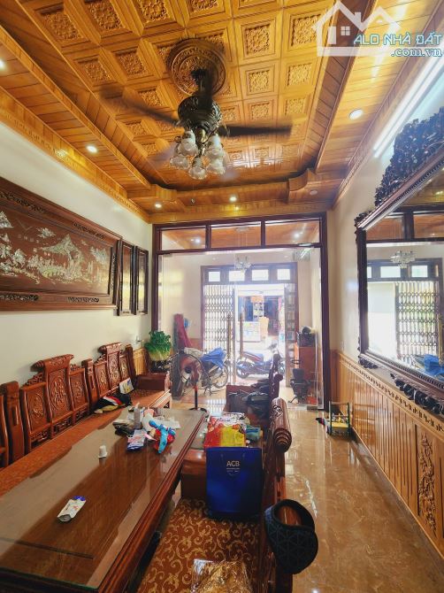 ⚜️ Bán nhà Mặt Phố Hoa Bằng, Cầu Giấy, 54m2 4T MT 4m, Chỉ 12.3 Tỷ ⚜️