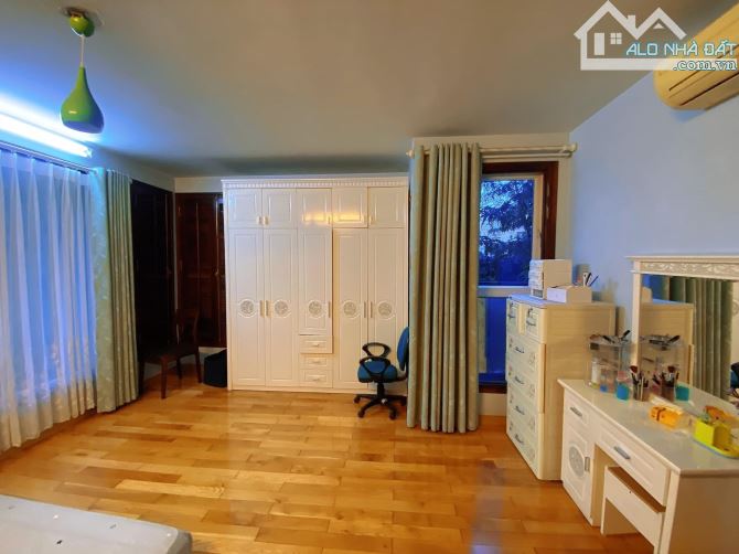 ⚜️ Bán nhà Mặt Phố Trần Quốc Hoàn, Cầu Giấy, 44m2 5T MT 4m, Chỉ 24.5 Tỷ ⚜️ - 4