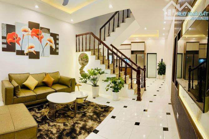 Bán nhà Phạm Văn Đồng Xuân Đỉnh ngõ ô tô 45m 5 tầng 4.9 tỷ - 1
