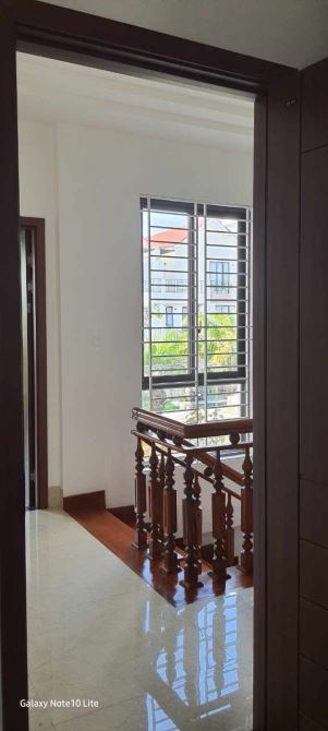 NHÀ ROYAL PARK 2 TẦNG FULL NỘI THẤT, ĐÃ CÓ SỔ - 5,6 TỶ + THƯƠNG LƯỢNG - 2