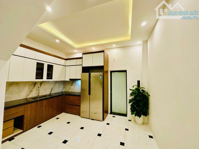 Bán nhà Phạm Văn Đồng Xuân Đỉnh ngõ ô tô 45m 5 tầng 4.9 tỷ - 7