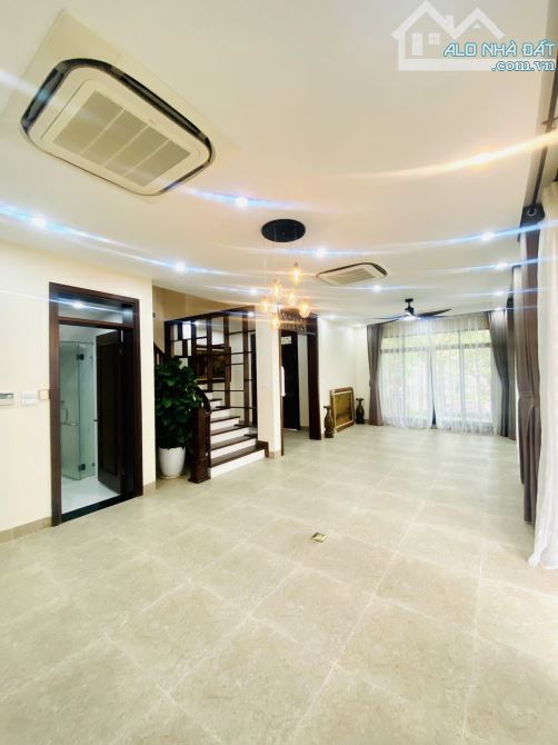 Bán nhà biệt thự gần Ngoại Giao Đoàn ngõ nông sát phố 120m 10,8 tỷ ô tô đỗ cửa - 8