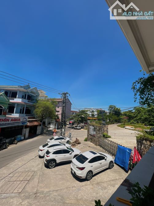 🏘🏘🏘Nhà đẹp 2 tầng mặt tiền Trần Phú - 2