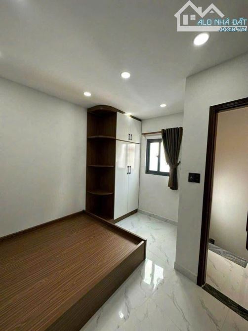 Chủ gửi bán nhà hẻm Q.Tân Bình, P.15 Nguyễn Sỹ Sách 63/ giá 4,1 tỷ/ 42m2 1 lầu - 2