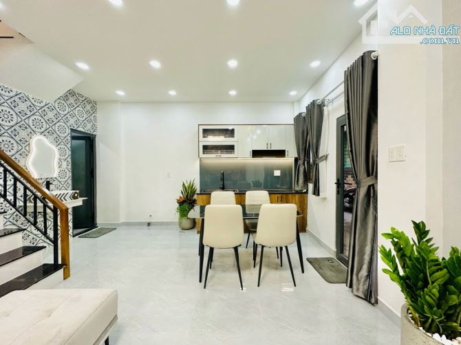 Bán nhà Phan Đăng Lưu, P1, 30m2, 4.05 tỉ tl - 3