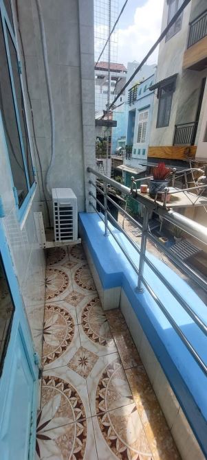 Nhà 3 tầng nguyễn quý yêm,40m2 vuông vức nhỉnh 4tỷ(TL) - 4