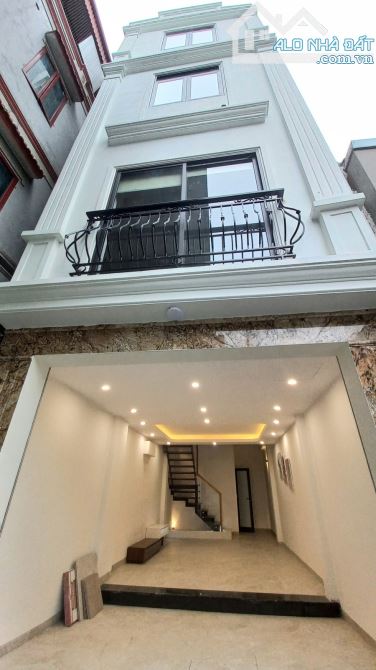 Hàng hot! Nhà đẹp rẻ, oto có 102 tại Mậu Lương - Kiến Hưng - Hà Đông. Dt 37m2, giá 3.85 tỷ - 6
