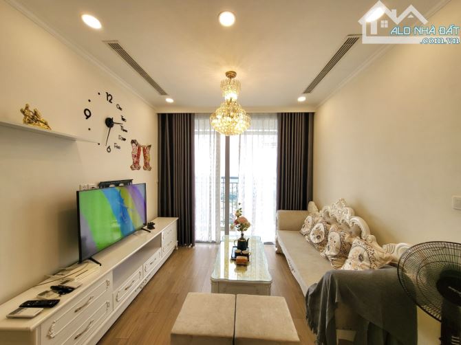Chuyển qua cần cho thuê căn 2 ngủ tòa FLC Complex 36 Phạm Hùng