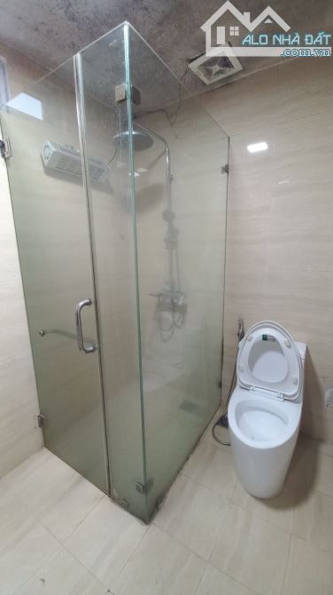 chủ bán nhà SÂN VƯỜN phố NGỌC KHÁNH 40m ra ôtô tránh 66m2 sổ 4T 72m2 Sử Dụng - 1