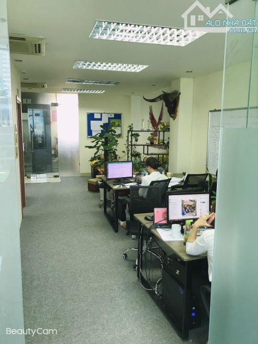 CHO THUÊ VĂN PHÒNG Duy Tân Dt 150M2 Full NỘI THẤT GÍA CHỈ  25tr/th. - 8