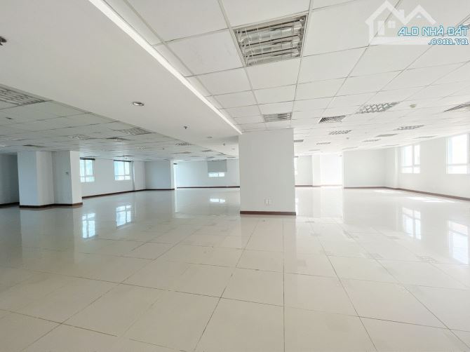 Cho Thuê Văn Phòng Đường Võ Văn Kiệt, Quận 1. DT 1000m2 cắt 500m2 giá chỉ 280k/ - 4