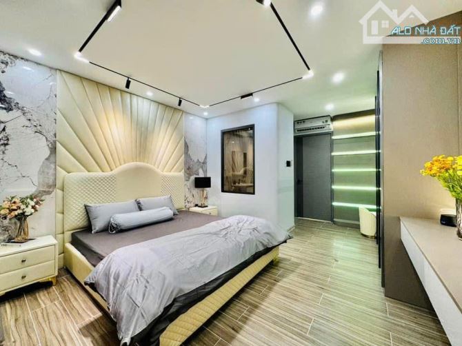 Bán gấp HXH Quang Trung Gò Vấp, nhà mới tặng full nội thất, khu an ninh giá chỉ 7.5 tỷ - 6