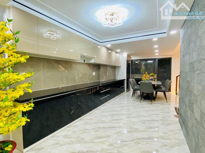 Nhà Hẻm Xe Hơi nguyễn Văn Khối P11💦5x14m 4 Lầu. 5 PN. 6WC💦Thang Máy.8, tỷ - 8