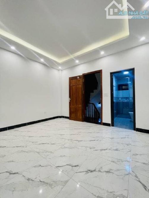 Đẹp long lanh 5 tầng-47 m2 mặt ngõ kinh doanh - gần chợ Mậu Lương - ô tô giá TL 4,8tỷ - 3