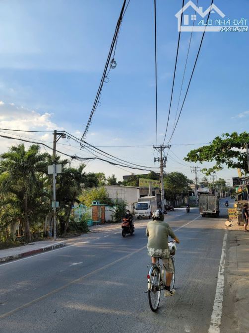 Nhà 4.7x20m Mặt Tiền Đường Bùi Công Trừng x.Nhị Bình Hóc Môn Giá 3.9 Tỷ, SHR ĐẸP