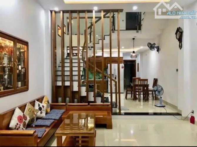 💥 MẶT TIỀN KINH DOANH NGUYỄN HOÀNG - HẢI CHÂU - 80m2 x3 TẦNG - nhỉnh 9 TỶ