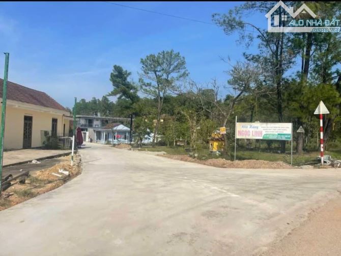 Đất Biệt Thự đường khải Định Thiên An tp Huế  View Đồi Thông Cực Đẹp 300m2 chỉ 3,x tỷ