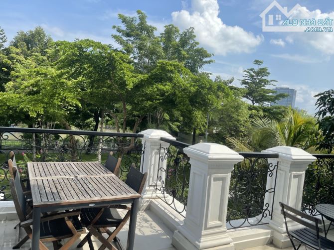 Bán biệt thự đơn lập Cityland Quận 7, nội thất cao cấp - view sông - hồ bơi- 86 tỷ TL mạnh - 10