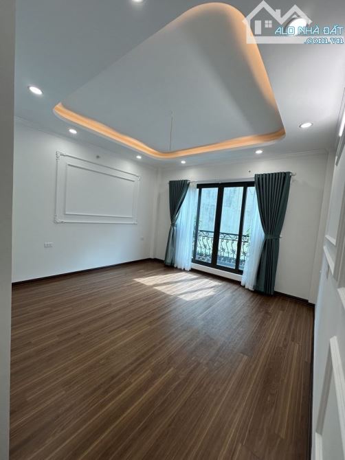 Siêu hiếm, giá tốt,bán nhà trung tâm Thanh Xuân, ngõ rộng, sát phố,55m2x4t,chỉ 9 tỷ nhỏ - 1