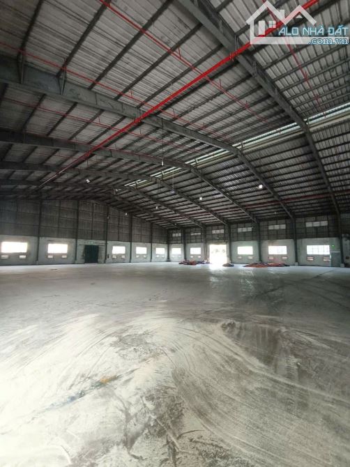 Hiện tại đang còn kho 1500m², 2000m2, 3500m2 kho nhà xưởng gần trung tâm bến xe TP. Đà Nẵn - 1