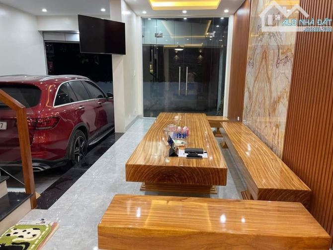 Cần bán Gấp Biệt thự Trung Tâm Cầu Giấy 120m Đẳng Cấp Châu Âu 1 nhà ra PHỐ. - 2
