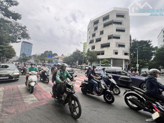 Cho thuê tòa nhà Góc 3MT 92 Nguyễn Thái Học, Phường Cầu Ông Lãnh, Quận 1, Hồ Chí Minh - 2