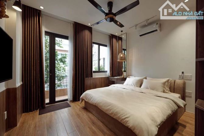 Nhà đẹp Thiết kế Châu Âu _ Sang trọng _ Cách Hồ 70m _ Bãi ô tô cách 10m trước nhà - 4