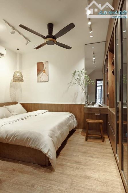 Nhà đẹp Thiết kế Châu Âu _ Sang trọng _ Cách Hồ 70m _ Bãi ô tô cách 10m trước nhà - 6