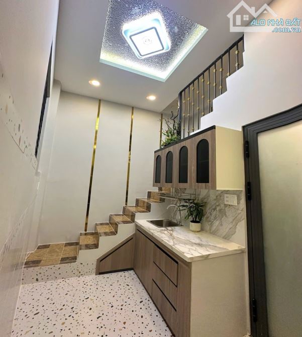 BÁN NHÀ 2.5 TẦNG, HẬU GIANG, 31M², PHƯỜNG 5, QUẬN 6 - GIÁ NHỈNH 3 TỶ - 6