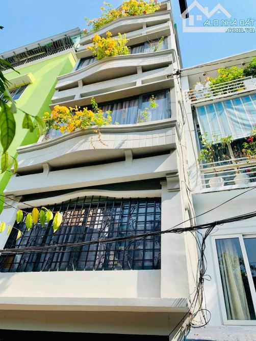 HIẾM Thu nhập hơn 1Tỷ/năm Hẻm Ôtô Trần Hưng Đạo, 5 tầng 9PN/9WC
